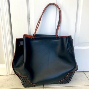 TOD’S genuine leather black tote